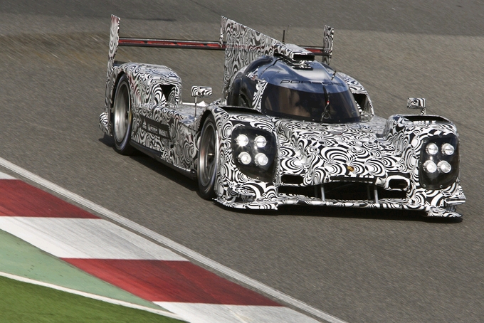 Martini of Red Bull livery exit bij Porsche na binnenhalen nieuwe sponsoren?